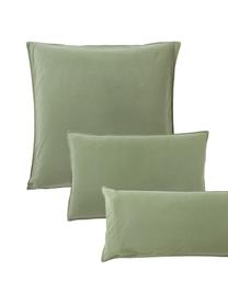 Baumwoll-Kopfkissenbezug Darlyn, 100 % Baumwolle

Fadendichte 150, Standard  Qualität

Bettwäsche aus Baumwolle fühlt sich auf der Haut angenehm weich an, nimmt Feuchtigkeit gut auf und eignet sich für Allergiker.

Das in diesem Produkt verwendete Material ist Schadstoff geprüft und zertifiziert nach STANDARD 100 by OEKO-TEX®, 4265CIT, CITEVE, Olivgrün, B 40 x L 80 cm