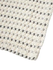 Plaid en coton à texture gaufrée Kimber, 100 % coton, Blanc crème, tons gris, larg. 130 x long. 170 cm