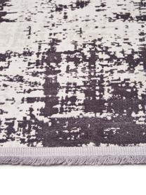 Schimmernder Niederflor-Teppich Cordoba mit Fransen, Flor: 70% Acryl, 30% Viskose, Grautöne, B 80 x L 150 cm (Größe XS)