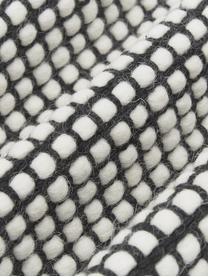 Handgeweven wollen loper Amaro, Bovenzijde: 100% wol, Onderzijde: 100% katoen Bij wollen vl, Zwart, crèmewit, B 80 x L 250 cm