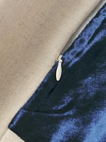 Housse de coussin brodée avec détails décoratifs en velours Farah, Bleu marine, beige, larg. 45 x long. 45 cm