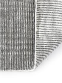 Tapis à poils ras tissé main Willow, 100 % polyester, certifié GRS, Gris, blanc, larg. 120 x long. 180 cm (taille S)
