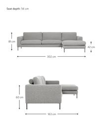 Hoekbank Cucita (4-zits) met metalen poten, Bekleding: geweven stof (100% polyes, Frame: massief grenenhout, FSC-g, Poten: gelakt metaal, Geweven stof lichtgrijs, B 302 x D 163 cm, hoekdeel rechts