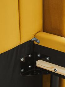 Gestoffeerd fluwelen bed Dusk in geel, Bekleding: polyester fluweel, Frame: massief grenenhout en pla, Poten: gepoedercoat metaal, Fluweel geel, 140 x 200 cm