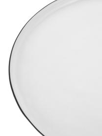 Handgemaakt dinerbord Salt van porselein, 4 stuks, Porselein, Gebroken wit met zwarte rand, Ø 28 cm
