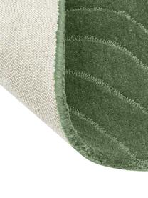 Wollen vloerkleed Aaron in donkergroen, handgetuft, Onderzijde: 100% katoen Bij wollen vl, Donkergroen, B 80 x L 150 cm (maat XS)