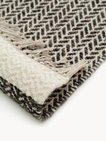 Tapis en laine à franges tissé main Kim, 80 % laine, 20 % coton

Les tapis en laine peuvent perdre des fibres lors des premières semaines et des peluches peuvent se former, ce phénomène est naturel et diminue à mesure de votre usage et du temps, Noir, beige clair, larg. 120 x long. 170 cm (taille S)