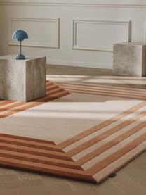 Tapis en laine tufté à la main Tilo, 100 % laine

Les tapis en laine peuvent perdre des fibres lors des premières semaines et des peluches peuvent se former, ce phénomène est naturel et diminue à mesure de votre usage et du temps, Tons terracotta, larg. 160 x long. 230 cm (taille M)