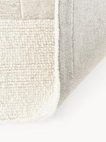 Handgetufteter Hochflor Teppich Titus, 100 % Wolle, RWS-Zertifiziert

Bei Wollteppichen können sich in den ersten Wochen der Nutzung Fasern lösen, dies reduziert sich durch den täglichen Gebrauch und die Flusenbildung geht zurück., Cremeweiß, Beigetöne, B 80 x L 150 cm (Größe XS)