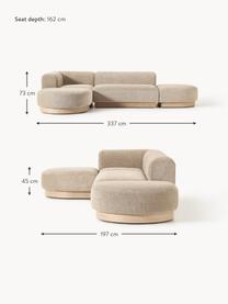 Modulares Ecksofa Natalie aus Teddy-Bouclé, Bezug: Teddy-Bouclé (100 % Polye, Gestell: mitteldichte Holzfaserpla, Sockel: Massives Buchenholz, lack, Teddy-Bouclé Beige, helles Buchenholz, B 337 x T 197 cm, Eckteil links