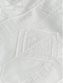 Housse de couette coton brodé blanc Elaine, 100 % coton
Densité du fil 140 fils au pouce carré, qualité standard

Le linge en coton procure une agréable sensation de douceur sur la peau, absorbe bien l'humidité et convient aux personnes allergiques, Blanc, larg. 140 x long. 200 cm