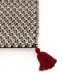 Tappeto in lana color nero/bianco tessuto a mano  con nappe rosse Tolga, 50% lana, 35% cotone, 15% nylon, Nero, bianco crema, Larg. 120 x Lung. 170 cm (taglia S)