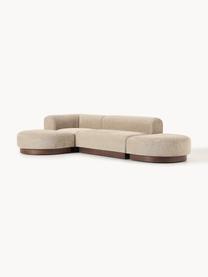 Modulares Ecksofa Natalie aus Teddy-Bouclé, Bezug: Teddy-Bouclé (100 % Polye, Gestell: mitteldichte Holzfaserpla, Sockel: Massives Buchenholz, lack, Teddy-Bouclé Beige, dunkles Buchenholz, B 337 x T 197 cm, Eckteil links