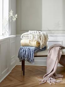 Plaid en laine beige avec franges Mathea, 60 % laine, 25 % acrylique, 15 % nylon, Beige, crème, long. 170 x larg. 130 cm