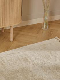 Tappeto in cotone taftato a mano con frange Lines, Beige, bianco crema, Larg. 80 x Lung. 150 cm (taglia XS)