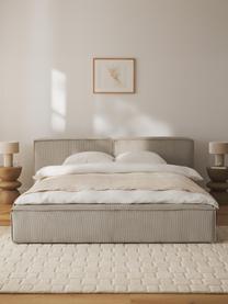 Letto imbottito in velluto a coste con contenitore Lennon, Rivestimento: velluto a coste (98% poli, Struttura: legno di pino massiccio, , Piedini: legno, plastica Questo pr, Velluto a coste beige chiaro, Larg. 208 x Lung. 243 cm (superfice 140 x 200 cm)