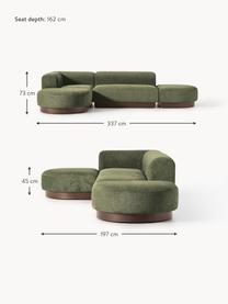 Modulares Ecksofa Natalie aus Teddy-Bouclé, Bezug: Teddy-Bouclé (100 % Polye, Gestell: mitteldichte Holzfaserpla, Sockel: Massives Buchenholz, lack, Teddy-Bouclé Dunkelgrün, dunkles Buchenholz, B 337 x T 197 cm, Eckteil links