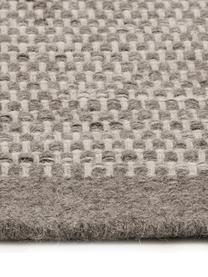 Handgewebter Wollteppich Asko in Grautönen, Flor: 90% Wolle, 10% Baumwolle, Hellgrau, Grau, B 170 x L 240 cm (Größe M)