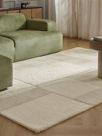 Tapis tufté main à poils longs Titus, 100 % laine, certifiée RWS

Les tapis en laine peuvent perdre des fibres lors des premières semaines et des peluches peuvent se former, ce phénomène est naturel et diminue à mesure de votre usage et du temps, Blanc crème, tons beiges, larg. 80 x long. 150 cm (taille XS)