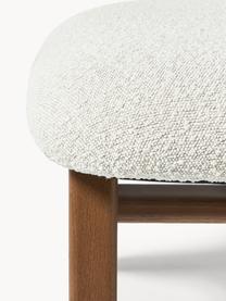 Bouclé-Sitzhocker Shenay, Bezug: Bouclé (100 % Polyester) , Bouclé Weiß, Weißeichenholz dunkelbraun lackiert, B 55 x H 45 cm
