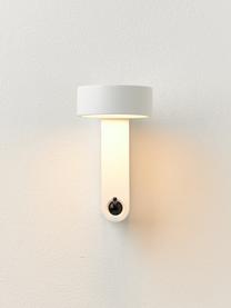 Kleine LED wandlamp Toggle met verstelbare lampenkap, Gelakt aluminium, Mat wit, B 10 x H 17 cm