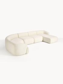 Divano componibile in teddy Sofia, Rivestimento: teddy (100% polipropilene, Struttura: legno di abete rosso, tru, Piedini: plastica Il materiale uti, Teddy bianco latte, Larg. 404 x Prof. 231 cm, chaise longue a sinistra