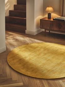 Tapis rond en viscose tissé main Jane, Jaune soleil, Ø 115 cm (taille S)