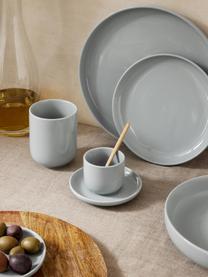 Tazas de café espresso con platitos de porcelana Nessa, 4 uds., Porcelana dura de alta calidad, Gris claro brillante, Ø 7 x Al 6 cm, 90 ml