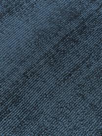Alfombra artesanal de viscosa Jane, Parte superior: 100% viscosa, Reverso: 100% algodón El material , Azul oscuro, An 160 x L 230 cm (Tamaño M)