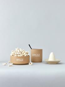 Design kom Favourite HYGGE in beige met opschrift, Beenderporselein (porselein)
Fine Bone China is een zacht porselein, dat zich vooral onderscheidt door zijn briljante, doorschijnende glans., Mat beige, wit, Ø 12 x H 5 cm