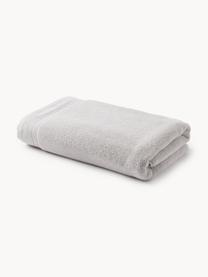 Serviette de toilette en coton bio Premium, tailles variées, 100 % coton bio, certifié GOTS
Qualité supérieure 600 g/m²

Le matériau est certifié STANDARD 100 OEKO-TEX®, IS025 189577, OETI, Gris clair, larg. 50 x long. 100 cm, 2 pièces