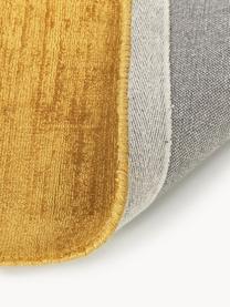 Tapis en viscose tissé main Jane, Jaune soleil, larg. 200 x long. 300 cm (taille L)