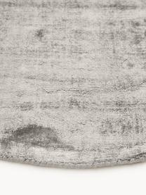 Ručně tkaný kulatý viskózový koberec Jane, Šedá, Ø 115 cm (velikost S)