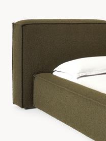 Čalouněná bouclé postel Lennon, Olivově zelená, Š 208 cm, D 243 cm (plocha k ležení 140 cm x 200 cm)