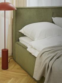 Corduroy gestoffeerd bed Dream met opbergruimte, Bekleding: corduroy (92% polyester, , Poten: berkenhout Dit product is, Corduroy olijfgroen, B 140 x L 200 cm