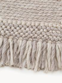 Handgeweven wollen vloerkleed Daphne, 60% wol, 40% polyester

Bij wollen vloerkleden kunnen vezels loskomen in de eerste weken van gebruik, dit neemt af door dagelijks gebruik en pluizen wordt verminderd., Beige, B 80 x L 150 cm (maat XS)