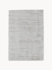 Tapis en viscose tissé main Jane, Gris clair, larg. 160 x long. 230 cm (taille M)