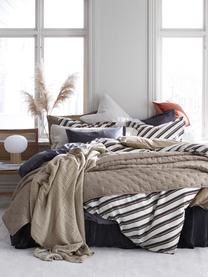 Prošívaný přehoz Wida, 100 % polyester, Olivová, Š 180 cm, D 260 cm (pro postele s rozměry až 140 x 200 cm)