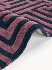 Tapis texturé en laine tuftée main Monty, 100 % laine, certifiée RWS

Les tapis en laine peuvent perdre des fibres lors des premières semaines et des peluches peuvent se former, ce phénomène est naturel et diminue à mesure de votre usage et du temps, Bleu foncé, lilas, larg. 160 x long. 230 cm (taille M)