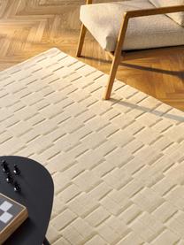 Tapis en laine tissé à la main avec surface texturée Orlando, 100 % laine (certifiée RWS)

Les tapis en laine peuvent perdre des fibres lors des premières semaines et des peluches peuvent se former, ce phénomène est naturel et diminue à mesure de votre usage et du temps, Blanc crème, larg. 80 x long. 150 cm (taille XS)