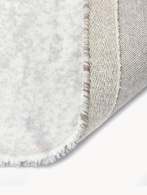 Kurzflor-Teppich Aviva, 100  % Polyester, GRS-zertifiziert

Das in diesem Produkt verwendete Material ist schadstoffgeprüft und zertifiziert nach STANDARD 100 by OEKO-TEX® , HOHENSTEIN HTTI, 21.HIN.71270., Grautöne, B 160 x L 230 cm (Größe M)