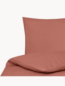 Housse de couette en lin délavé terracotta Nature, Composé pour moitié de lin
(52 % lin, 48 % coton) 

Densité 108 fils au pouce carré, qualité standard

Le lin mélangé offre un toucher naturel et un aspect délavé original. Le lin absorbe jusqu'à 35 % d'humidité et échange cette humidité avec l'air ambiant. Il sèche très rapidement et offre un agréable effet rafraîchissant les nuits d'été. Sa résistance élevée au accrocs lui confère robustesse et longévité, Terracotta, larg. 140 x long. 200 cm