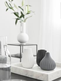 Kleine Vasen Wilma aus Steingut, 3er-Set, Steingut, Schwarz, Grau, Weiß, Set mit verschiedenen Größen