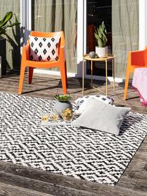 In- & outdoor vloerkleed Jerry in ethno stijl, Polypropyleen, Zwart, wit, B 160 x L 230 cm (maat M)