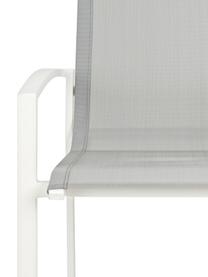 Silla con reposabrazos de exterior Atlantic, Estructura: aluminio con pintura en p, Asiento: tela, Blanco, gris claro, An 60 x F 66 cm