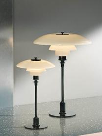 Lampada da tavolo grande in vetro soffiato PH 3½-2½, Paralume: vetro opalino soffiato a , Struttura: ottone metallizzato, Nero, bianco, Ø 33 x Alt. 47 cm