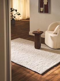 Tapis tressé en laine Bruna, 100 % laine, certifiée RWS

Les tapis en laine peuvent perdre des fibres lors des premières semaines et des peluches peuvent se former, ce phénomène est naturel et diminue à mesure de votre usage et du temps, Beige clair, larg. 80 x long. 150 cm (taille XS)