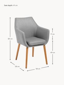 Sedia stile nordico con braccioli Nora, Rivestimento: 100% poliestere Il rivest, Gambe: legno di quercia, Tessuto grigio chiaro, legno di quercia, Larg. 58 x Prof. 58 cm