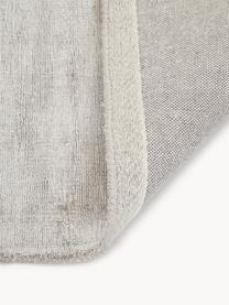 Tappeto in viscosa tessuto a mano Jane, Retro: 100% cotone Il materiale , Grigio chiaro, Larg. 120 x Lung. 180 cm (taglia S)