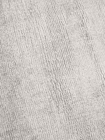 Handgeweven viscose vloerkleed Jane, Onderzijde: 100% katoen Het in dit pr, Greige, B 120 x L 180 cm (maat S)